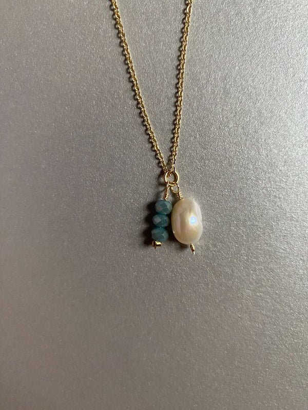 Elegant Dainty Pearl Pendant Chain Necklace - 3