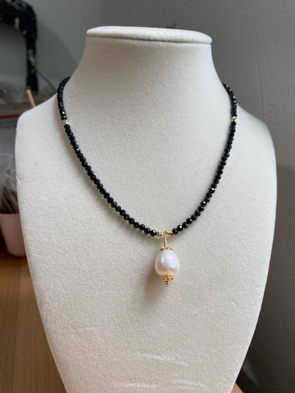 Gemstone Bead Necklace with Pendant - 6