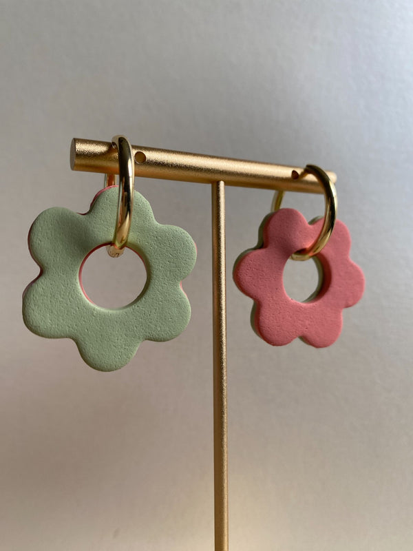 Colorblock Flower Hoop Earrings - 1
