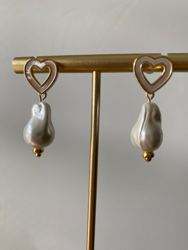 Pearl and Teardrop Crystal Bead Earrings - 13