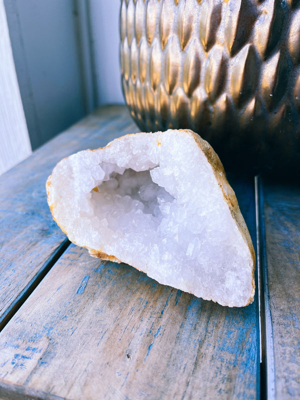 Clear quartz geode - 2