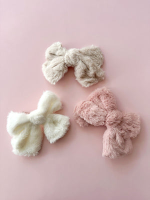 Furry Winter Bow with Spring Clip - 1