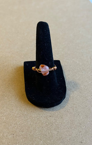 Pink and amber beaded copper ring - 1